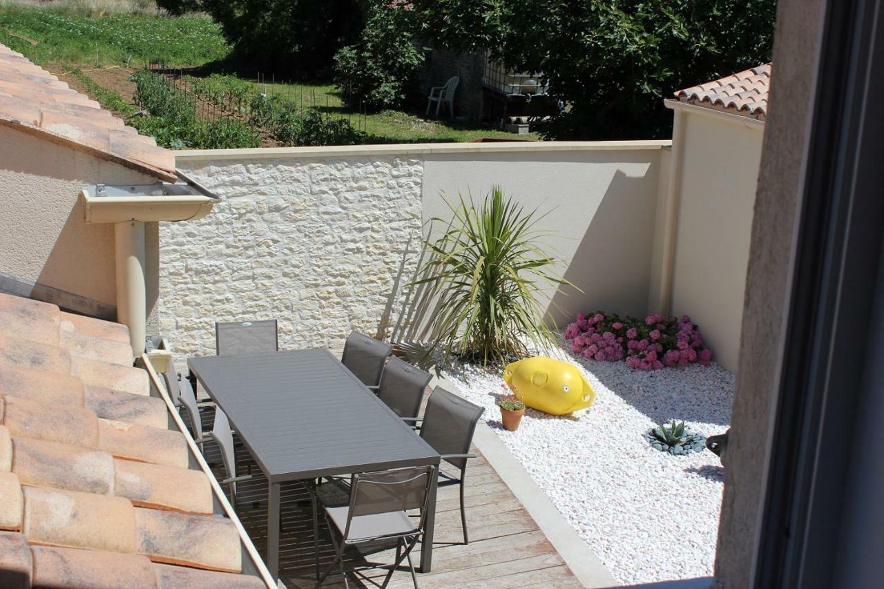 La Maison d'Auguste Saint-Xandre Extérieur photo